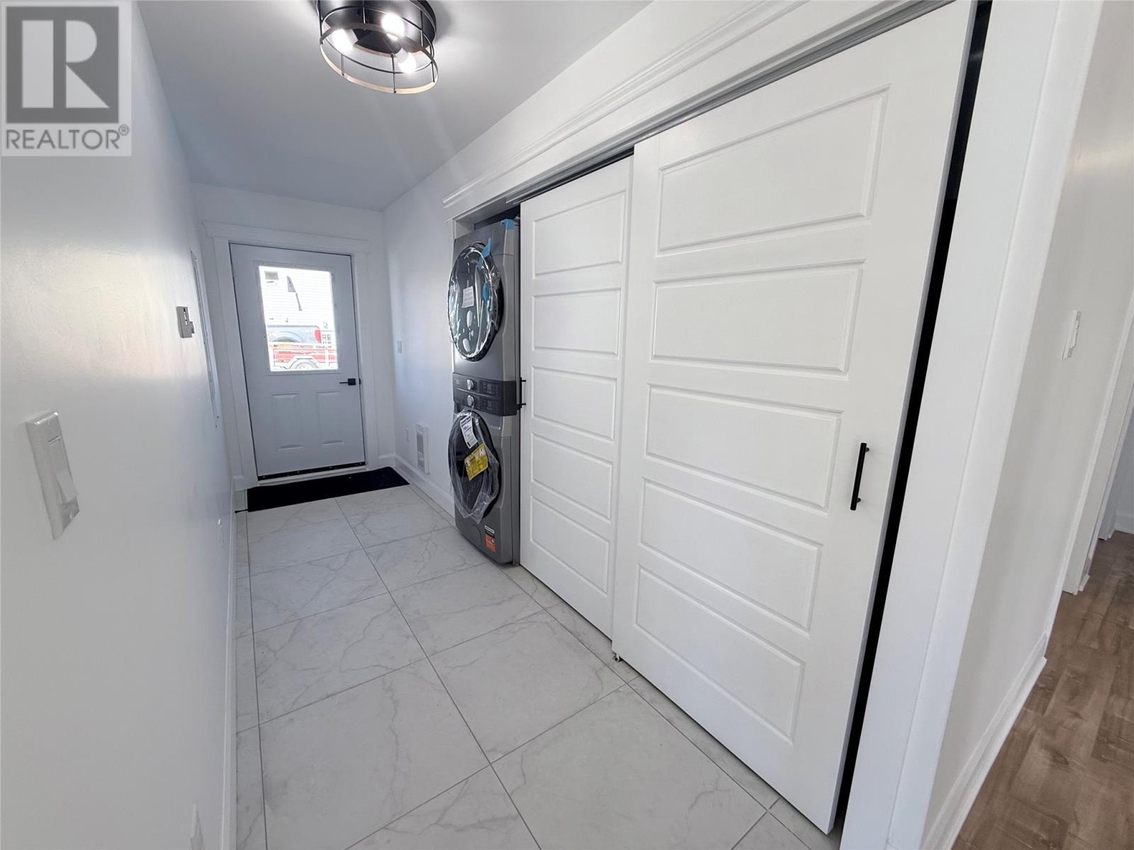 46 Grace Avenue Property Photo 8