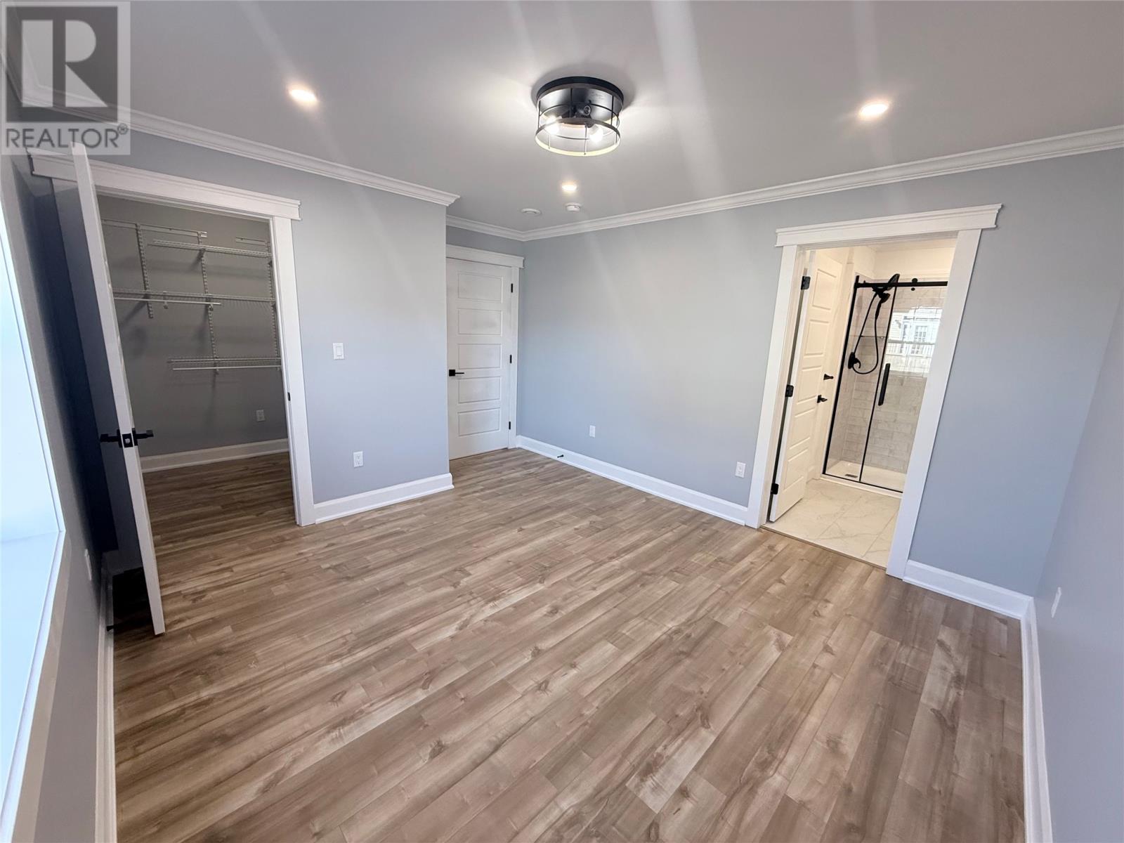 46 Grace Avenue Property Photo 15
