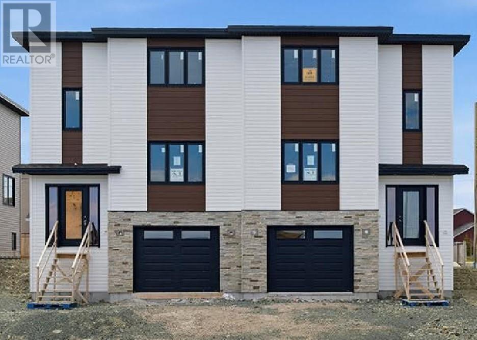 17 Whitewater Street Property Photo 1