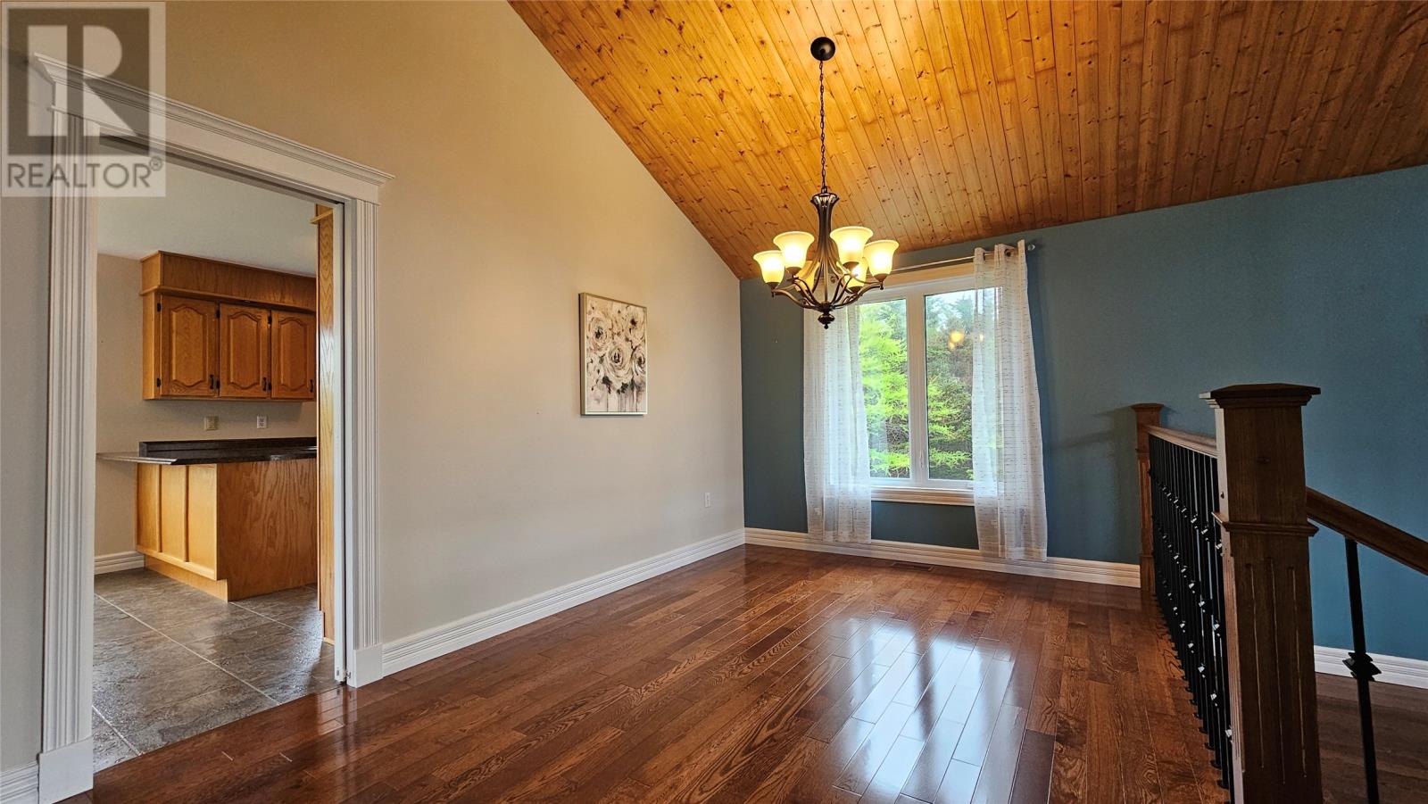 5 Point Road Property Photo 22