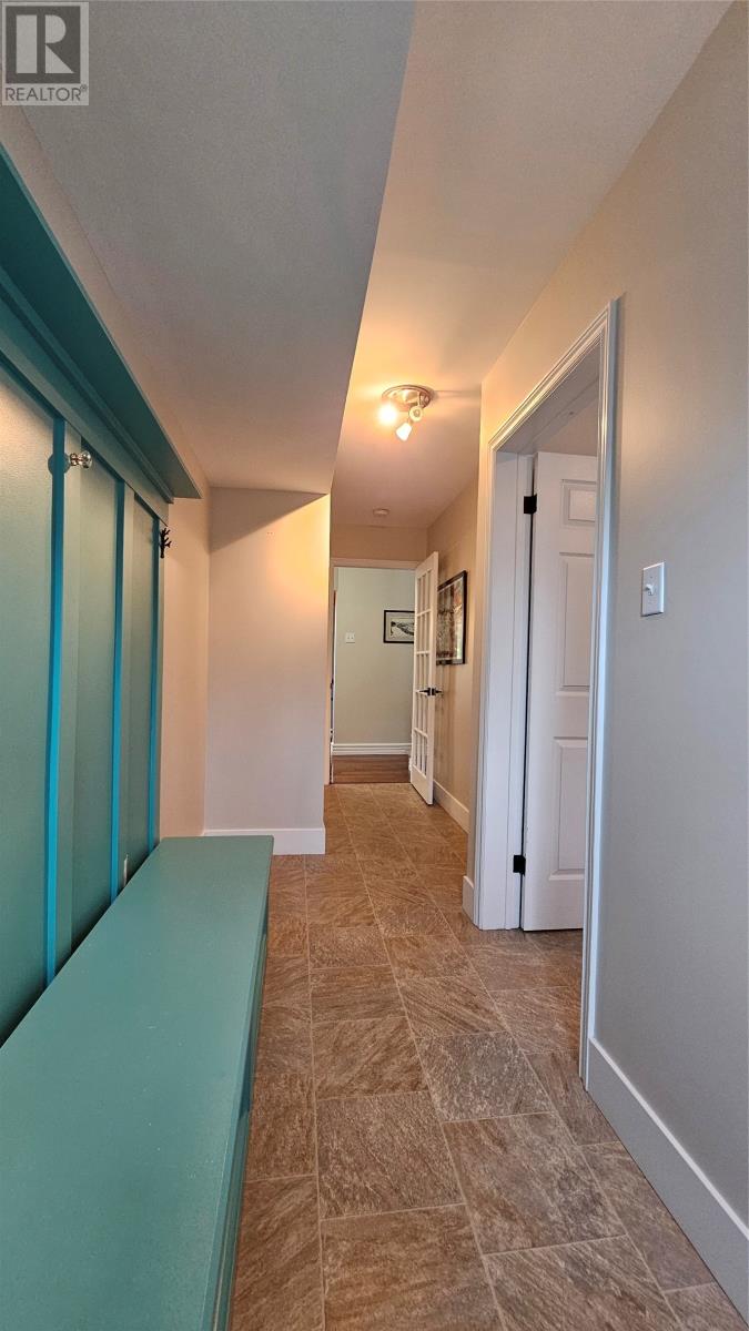 5 Point Road Property Photo 38