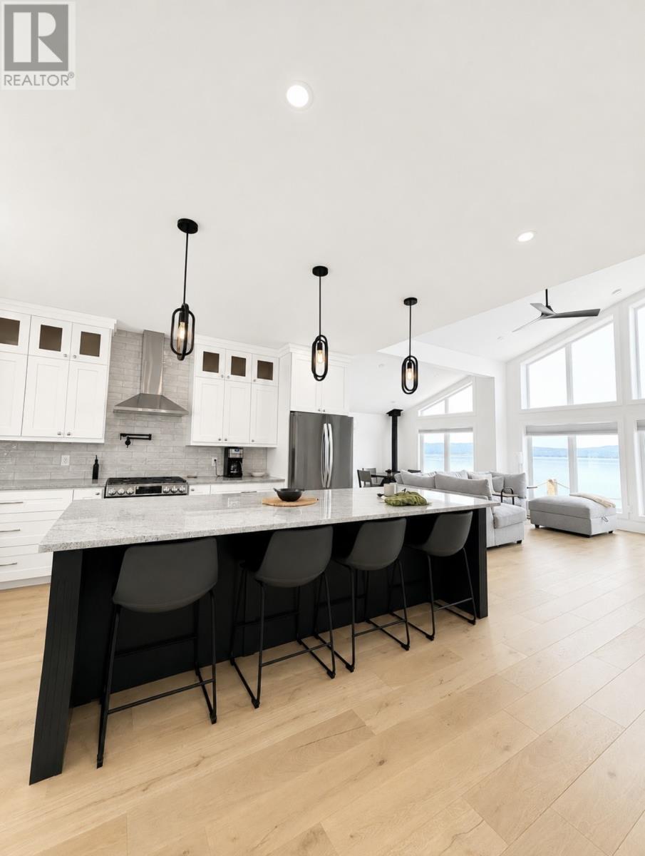 1328 Random Island Road Property Photo 6