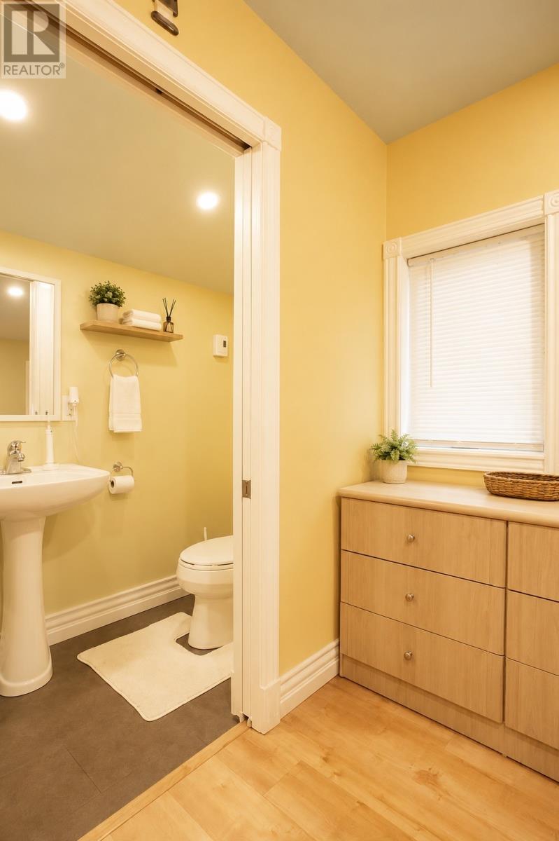 6-10 Conception Bay Highway Property Photo 15
