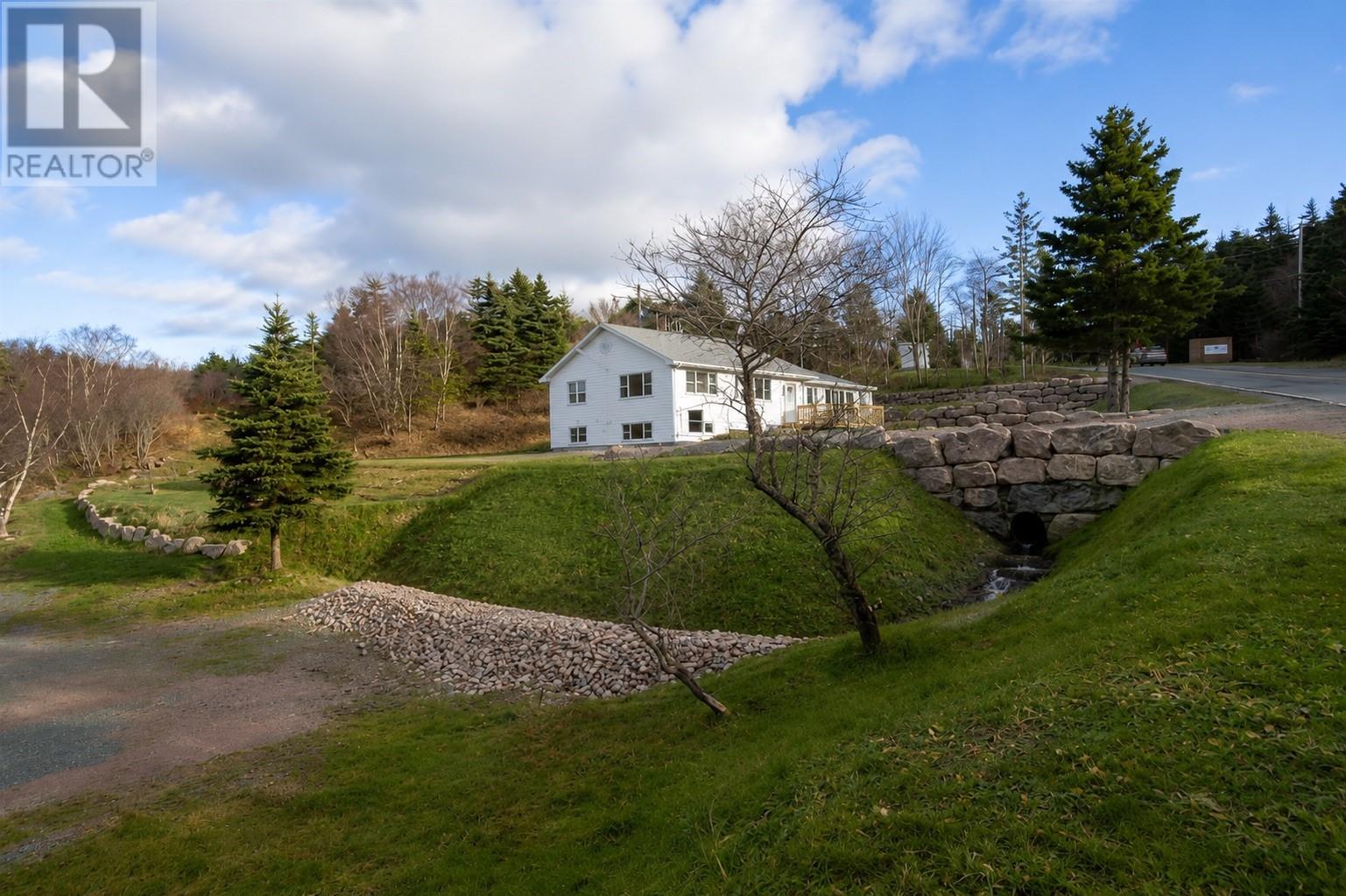 6-10 Conception Bay Highway Property Photo 23