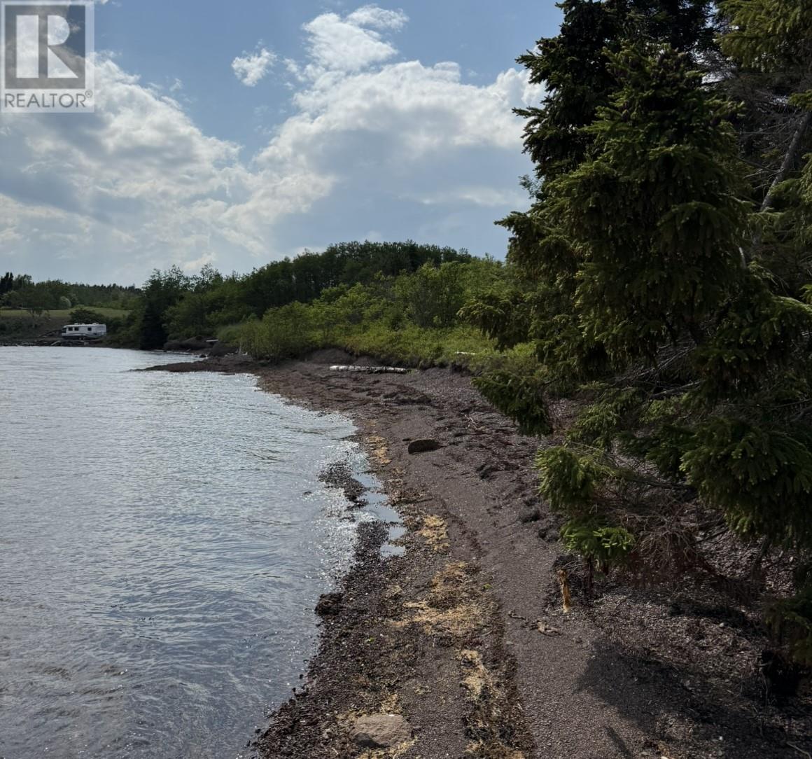 186 Goose Bay Drive Property Photo 9