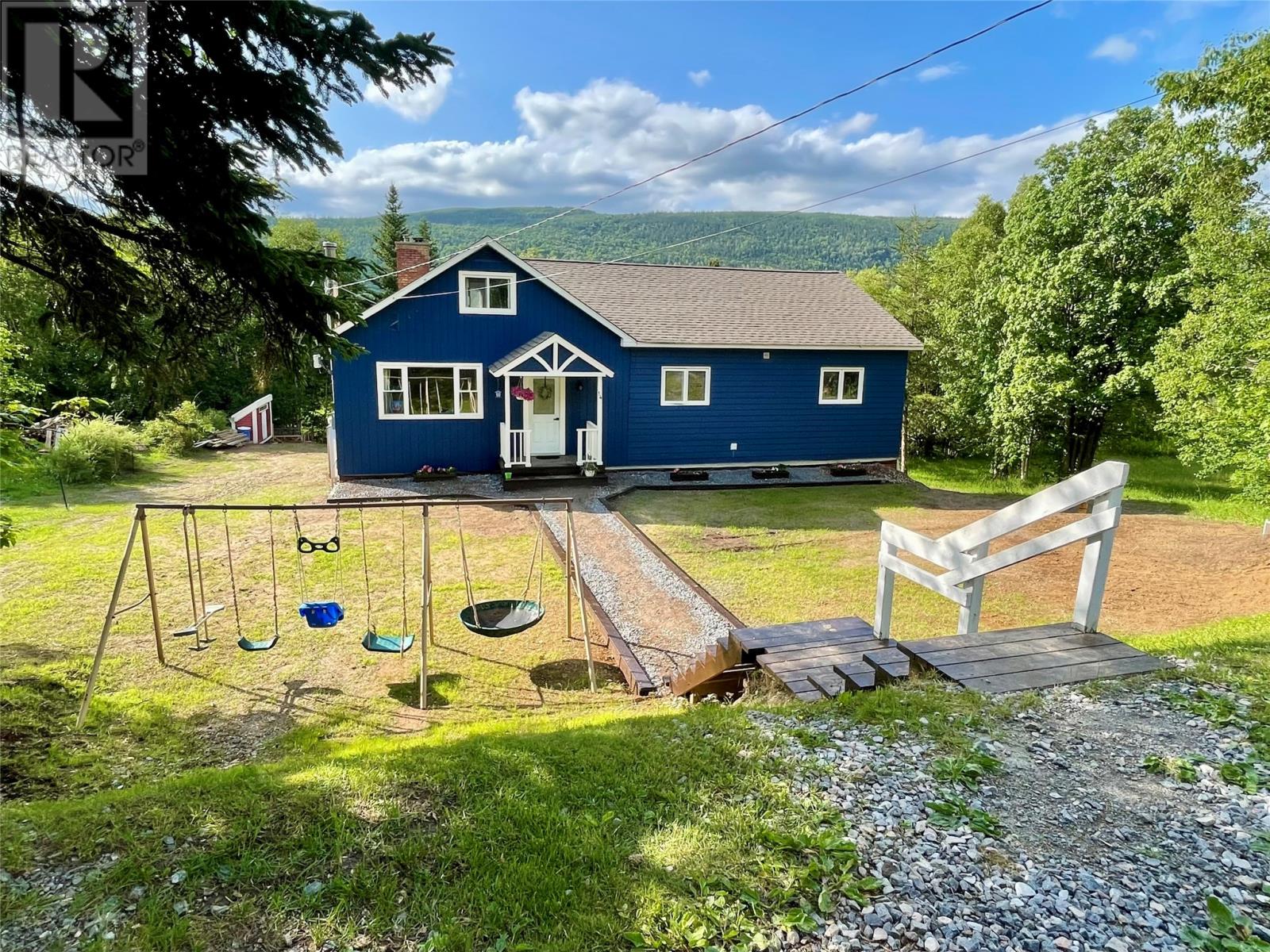 14 Roberts Drive Property Photo 1