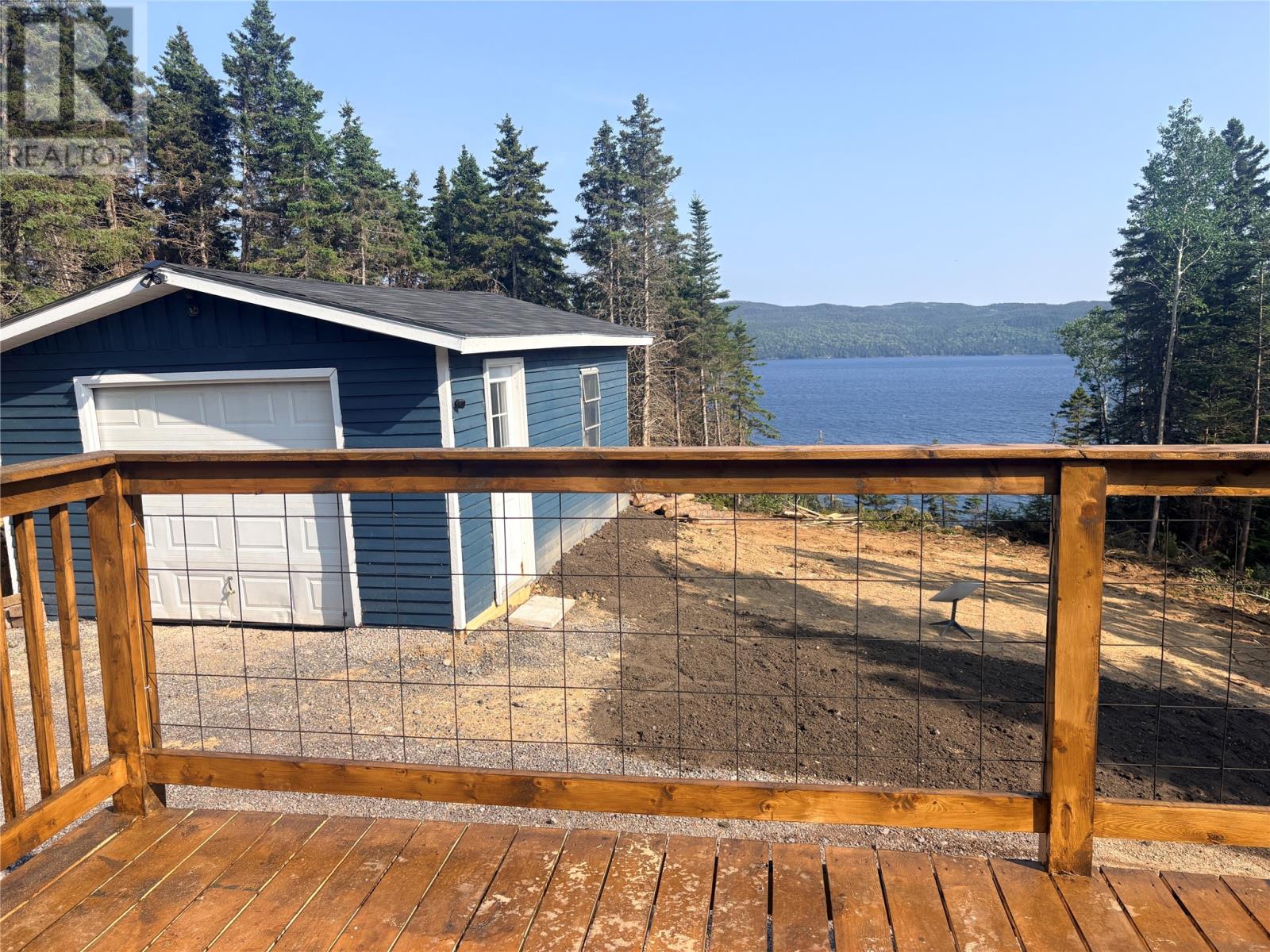 1364 Smith Sound Road Property Photo 11