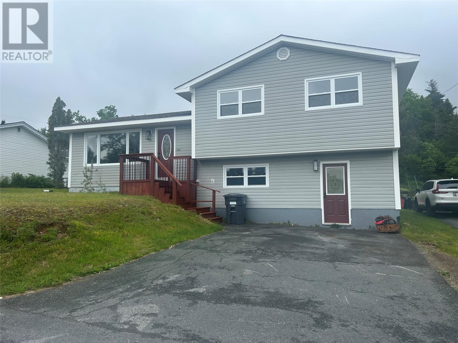 9 Valleyview Heights Property Photo 3