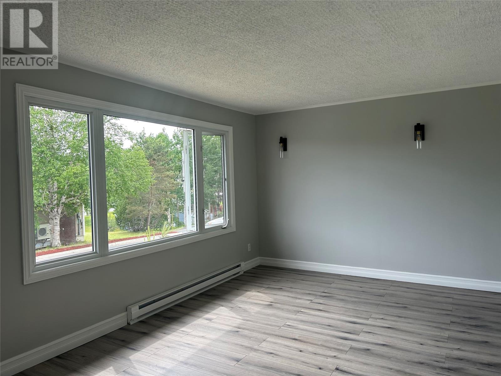 9 Valleyview Heights Property Photo 5
