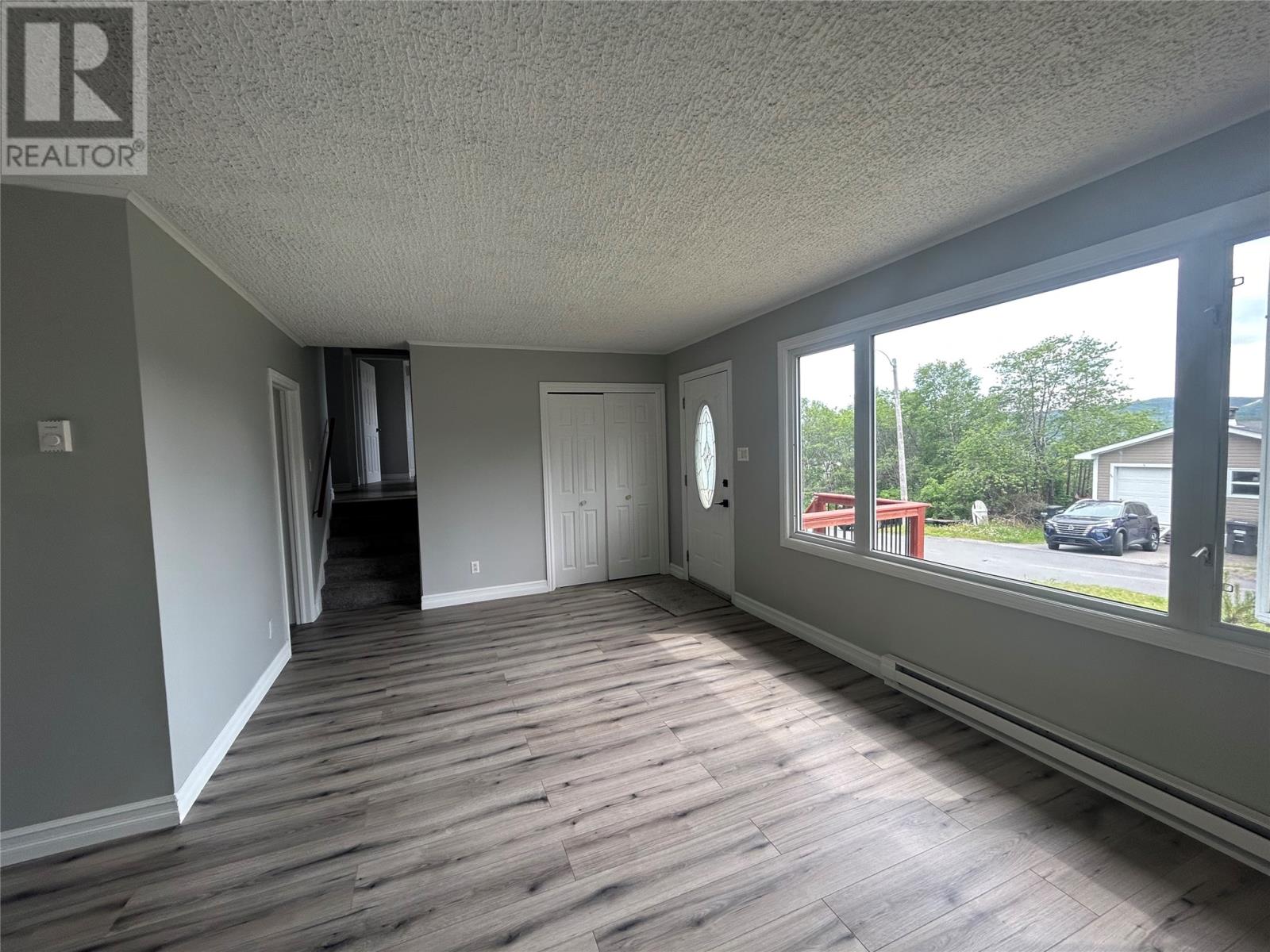 9 Valleyview Heights Property Photo 6