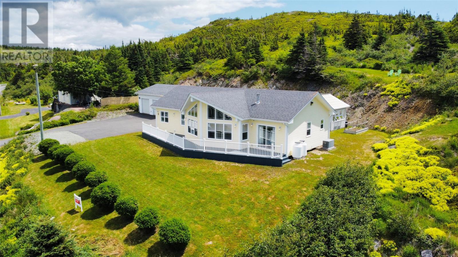 3 Burin Bay Crescent Property Photo 3