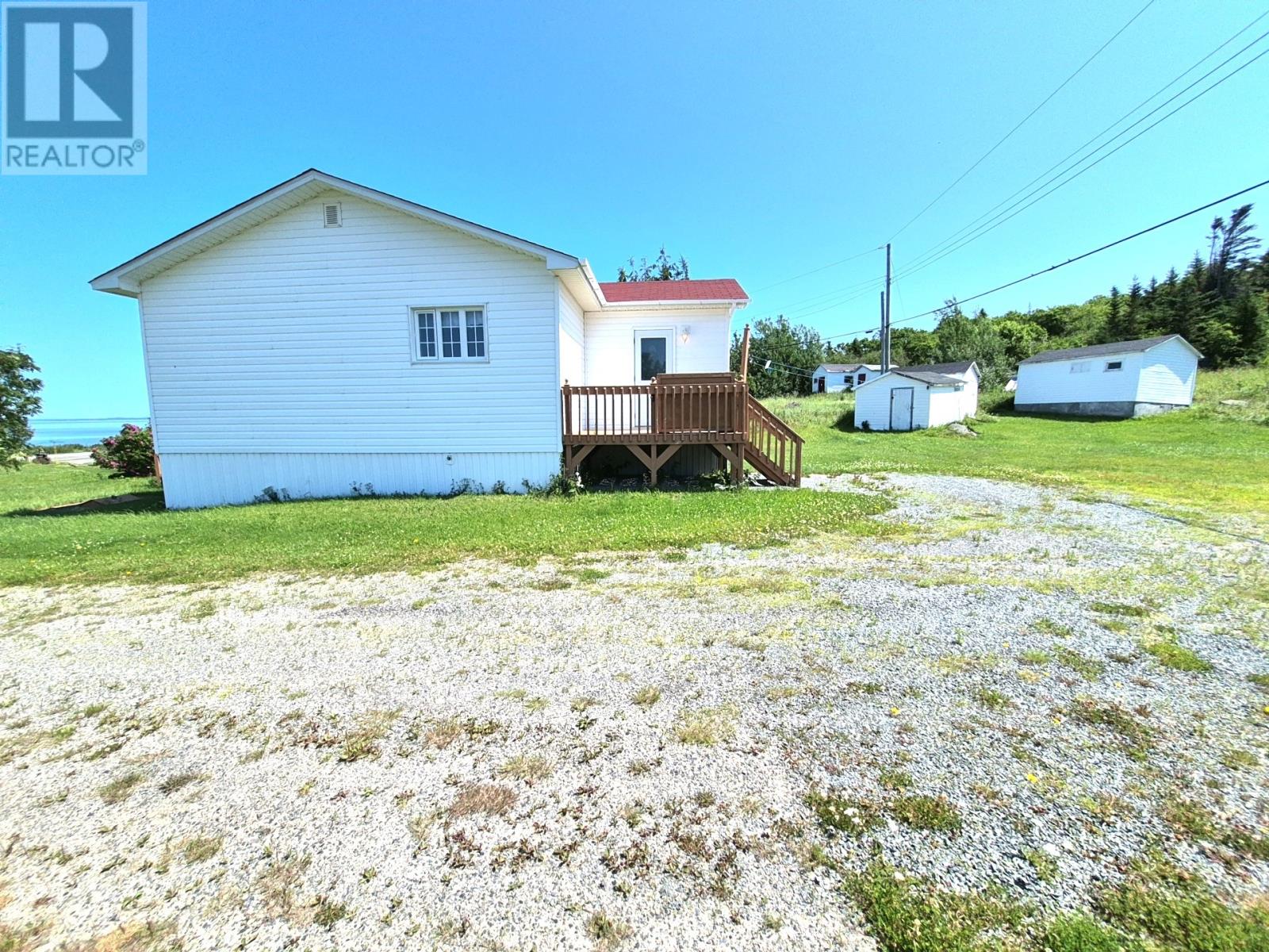 6 Harbour Side Road Property Photo 3