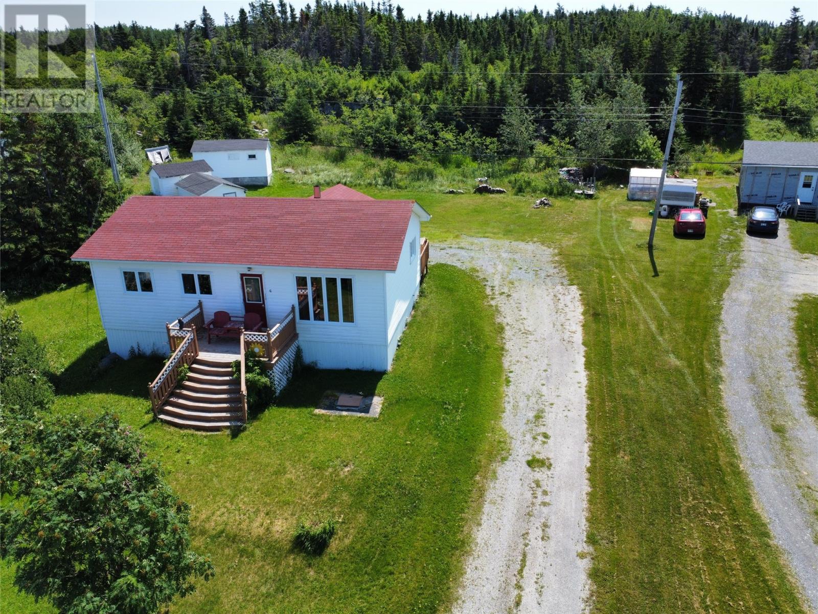 6 Harbour Side Road Property Photo 4