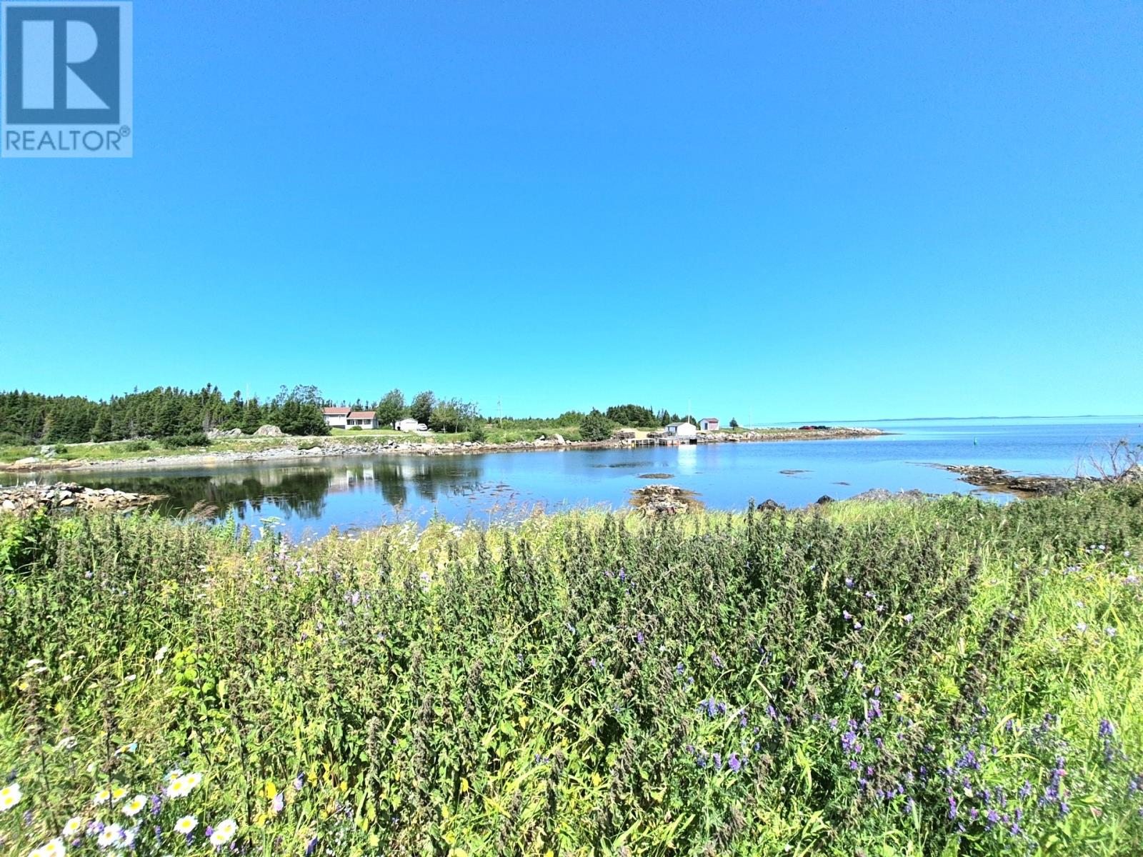 6 Harbour Side Road Property Photo 6