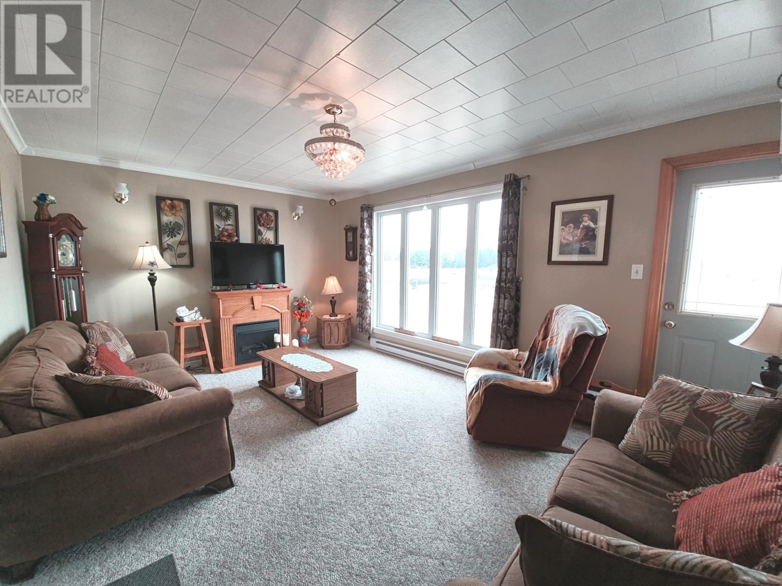 6 Harbour Side Road Property Photo 17