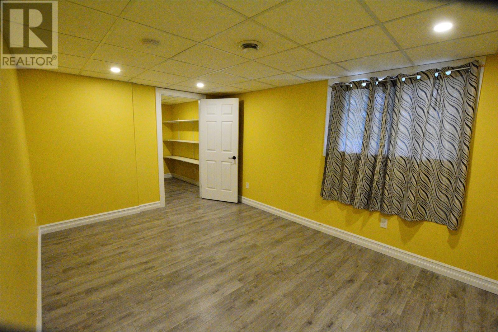 28a Tory Road Property Photo 9