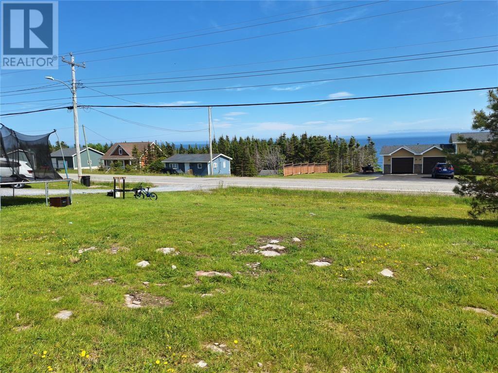 688 Oceanview Drive Property Photo 22
