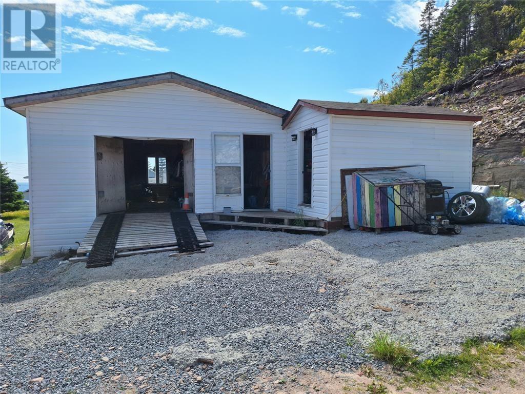 688 Oceanview Drive Property Photo 26