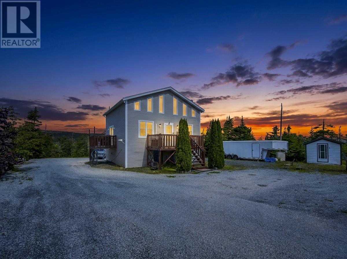 20 Hells Hill Pond Road Property Photo 1