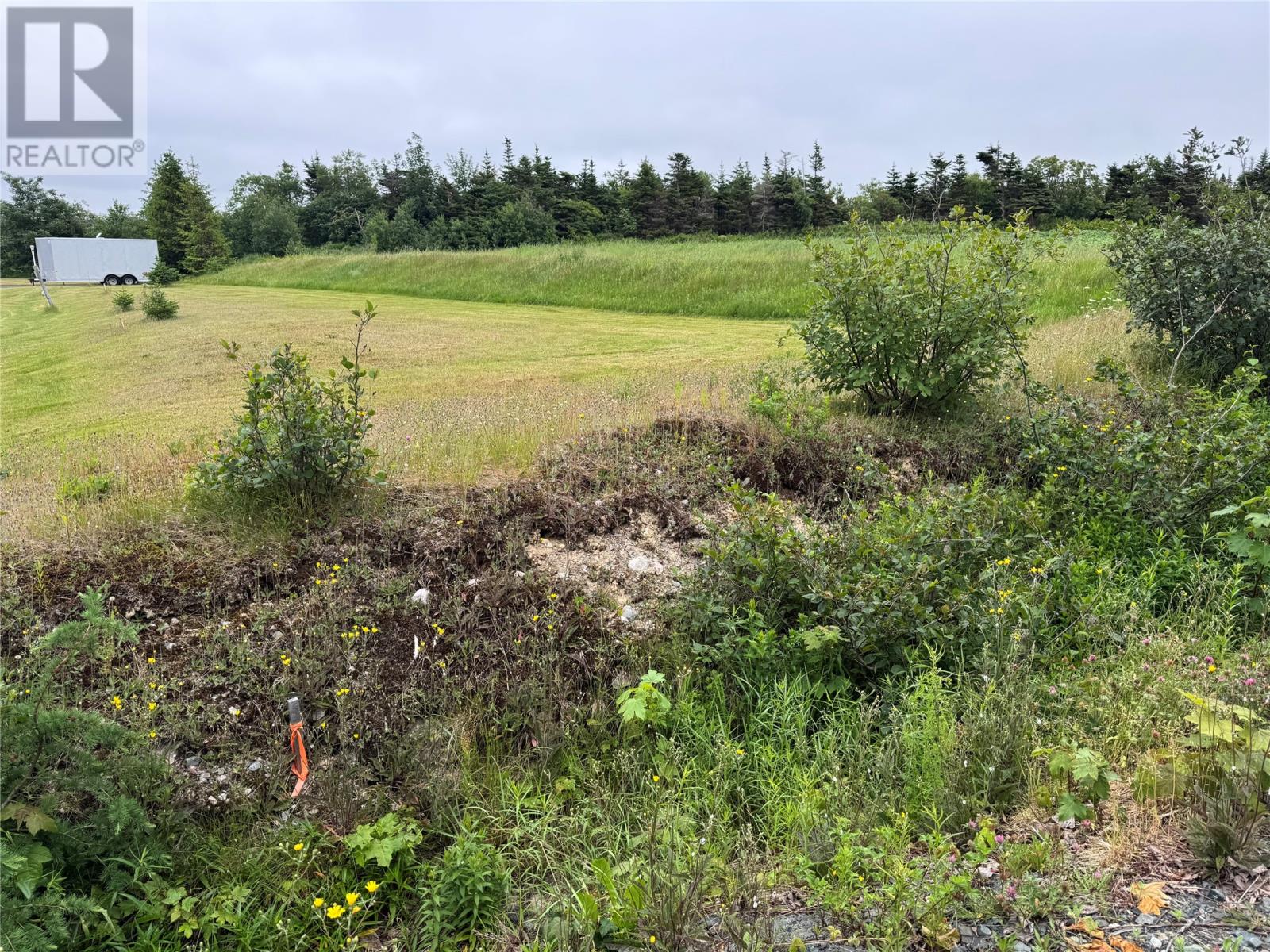 17 Middle Ridge Property Photo 2
