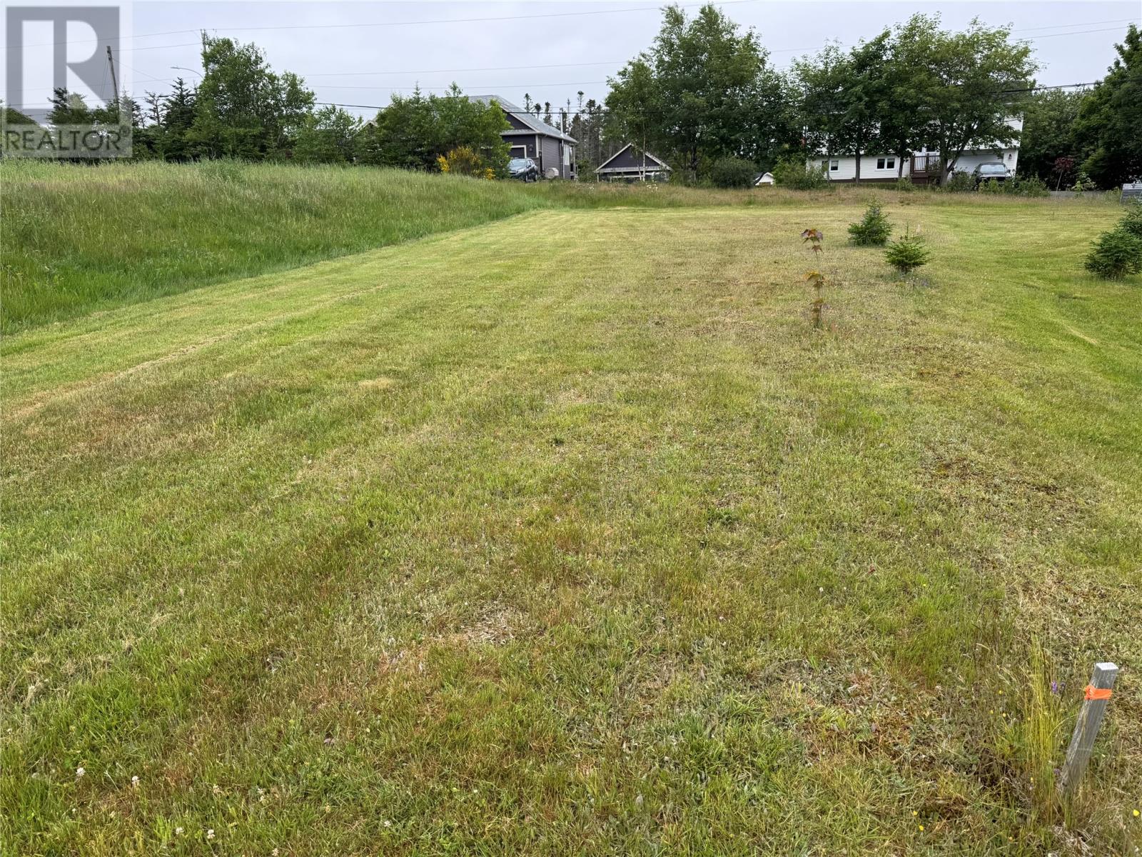 17 Middle Ridge Property Photo 3