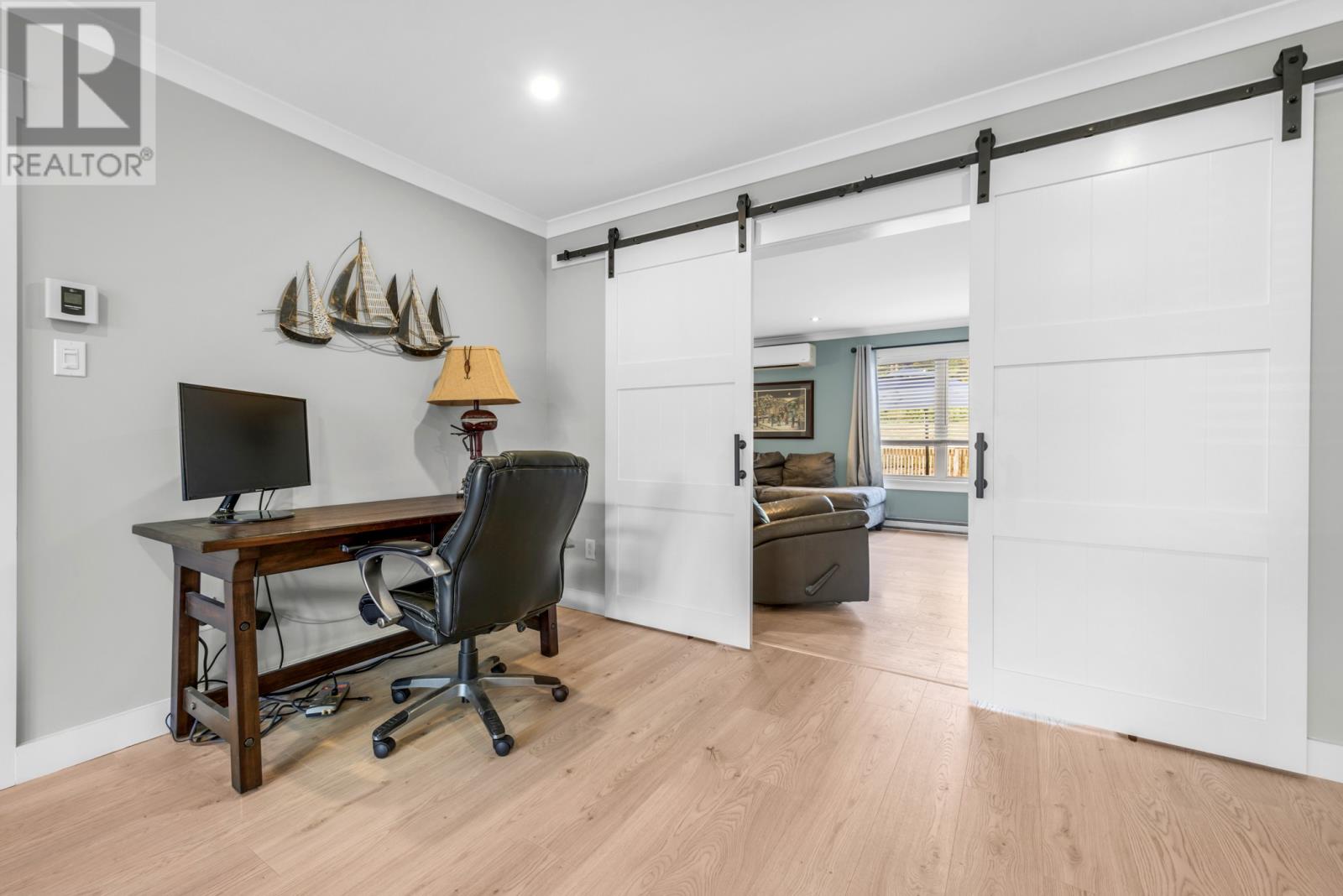 121 Cheeseman Drive Property Photo 18