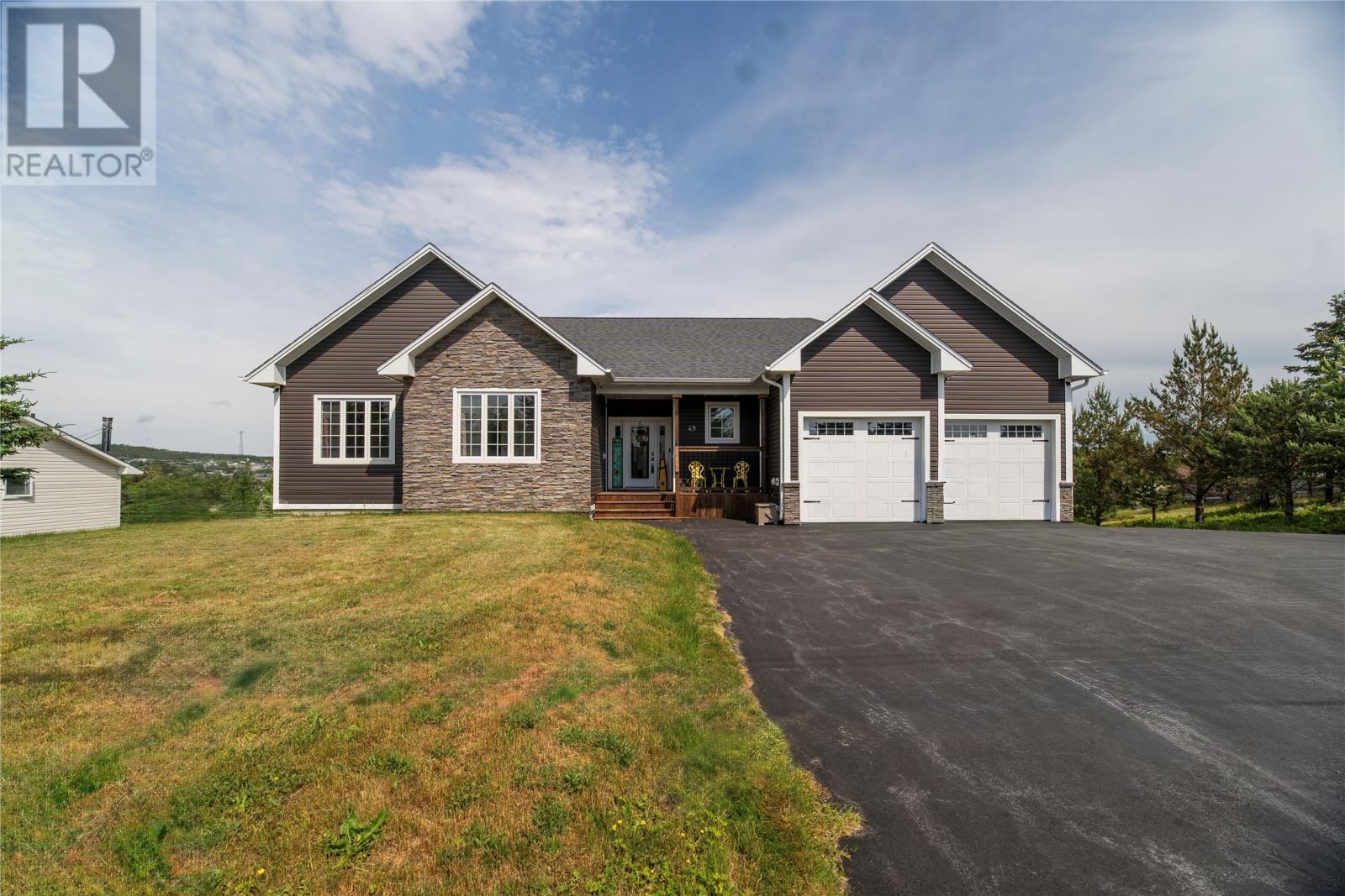49 Neck Road Property Photo 1