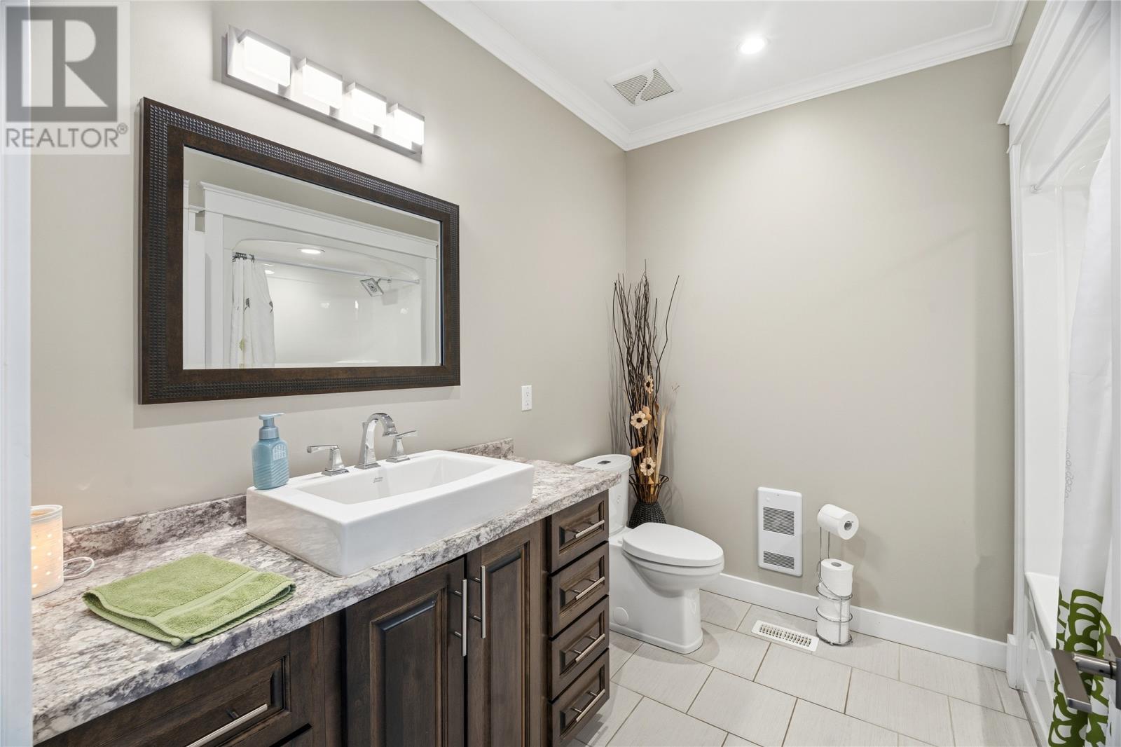 49 Neck Road Property Photo 20