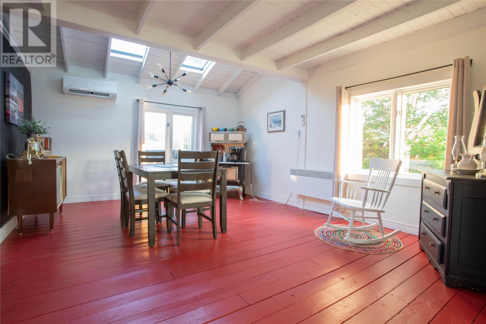 364 Seaforest Road Property Photo 3