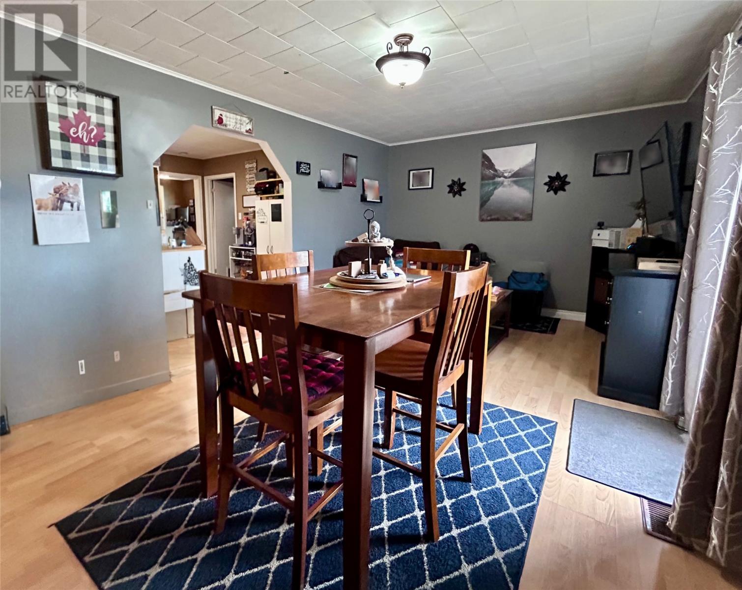 14 Riverhead Road Property Photo 7