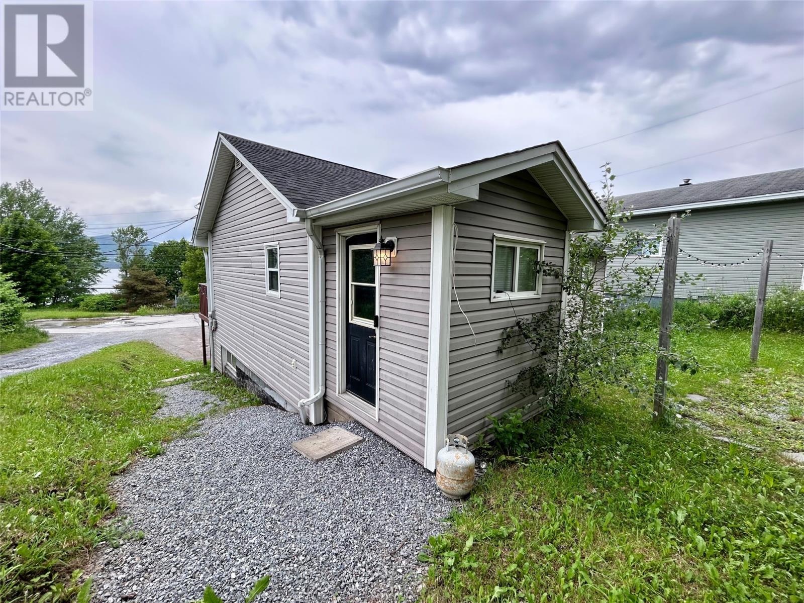 14 Riverhead Road Property Photo 21