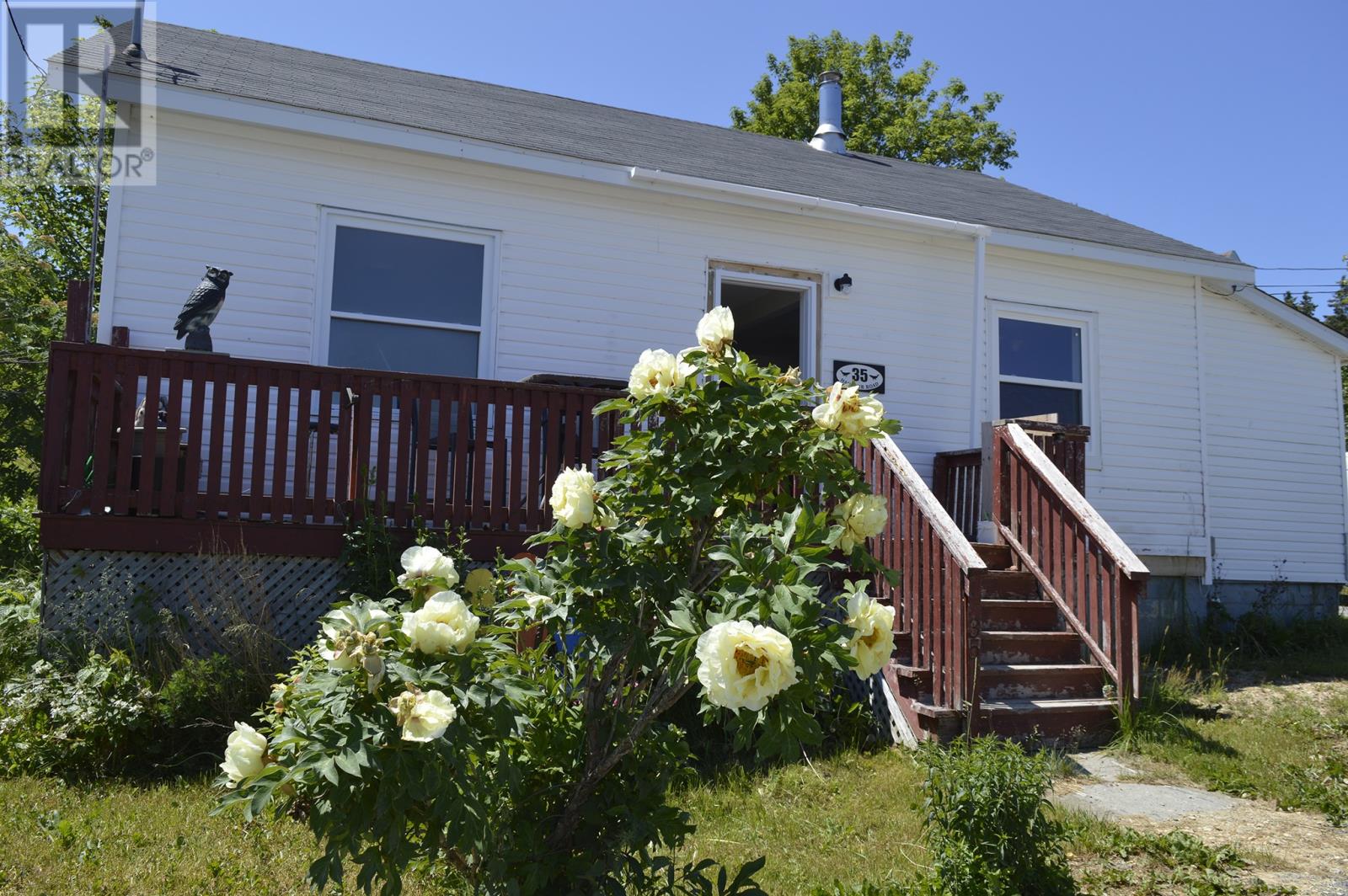 35 Harbour Road Property Photo 1