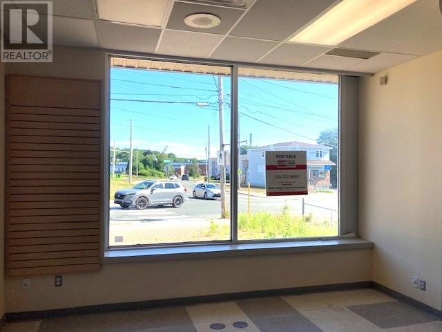35 Campbell Avenue Property Photo 16