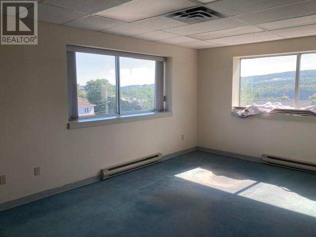 35 Campbell Avenue Property Photo 37