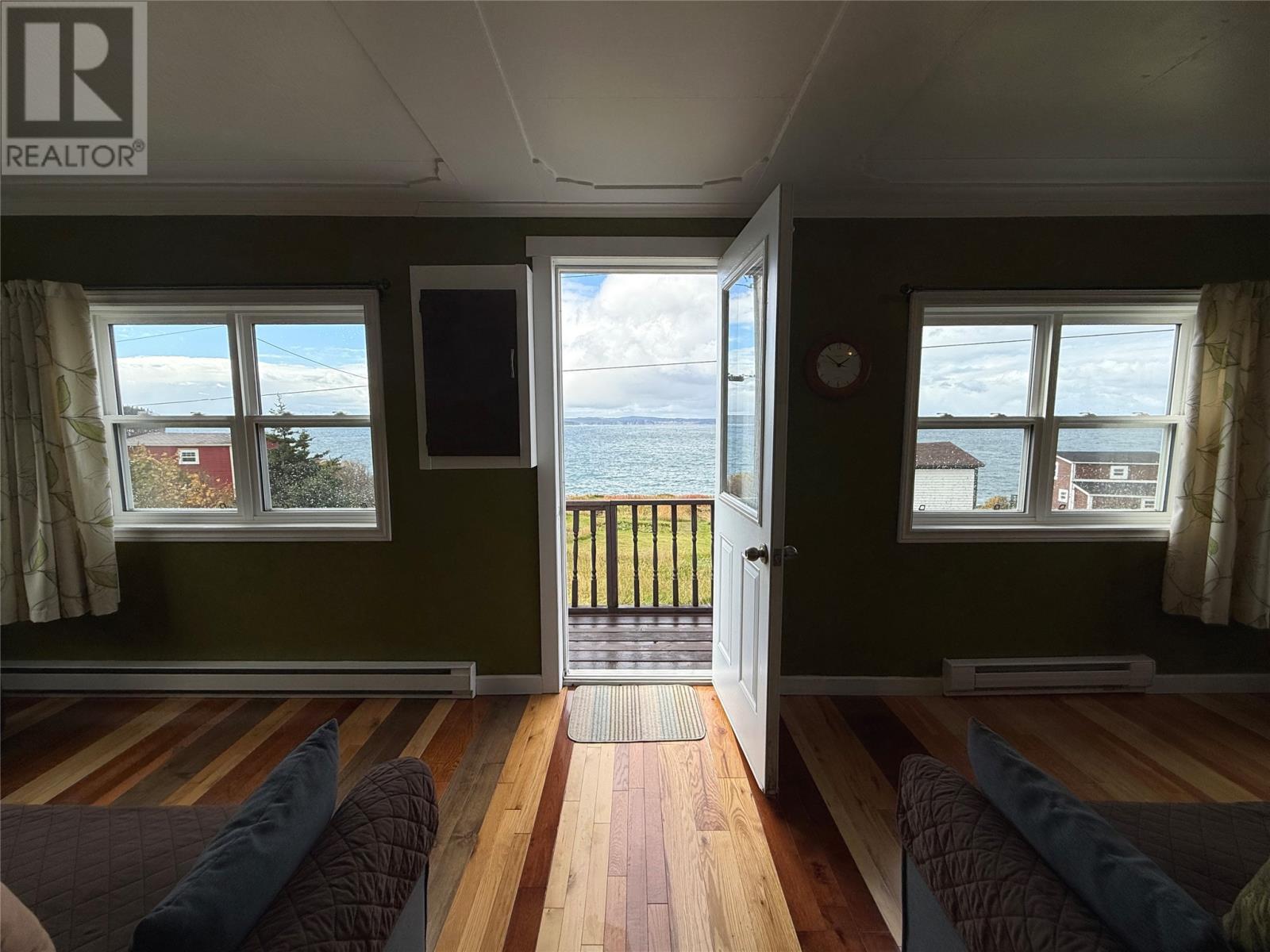 6 Berry Hill Road Property Photo 17