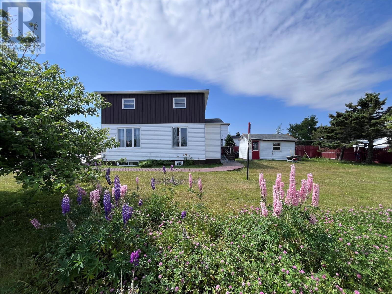 8 Brookfield Road Property Photo 1