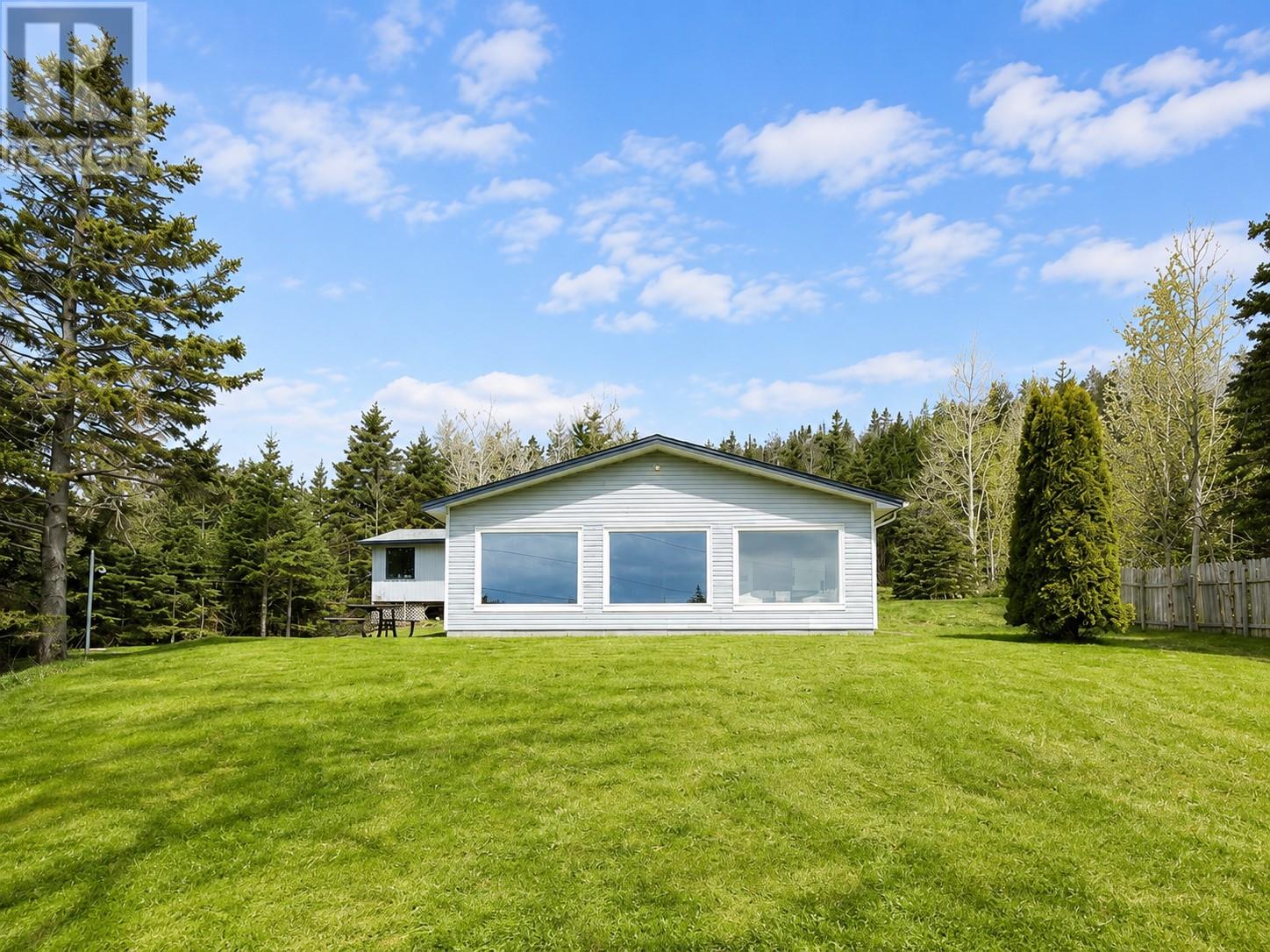 231 Bacon Cove Road Property Photo 1