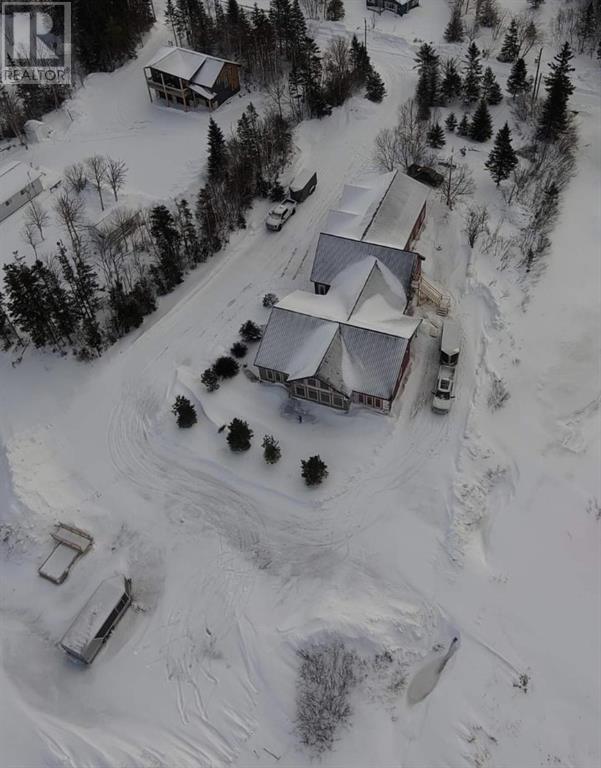 7 Sunset Drive Property Photo 3