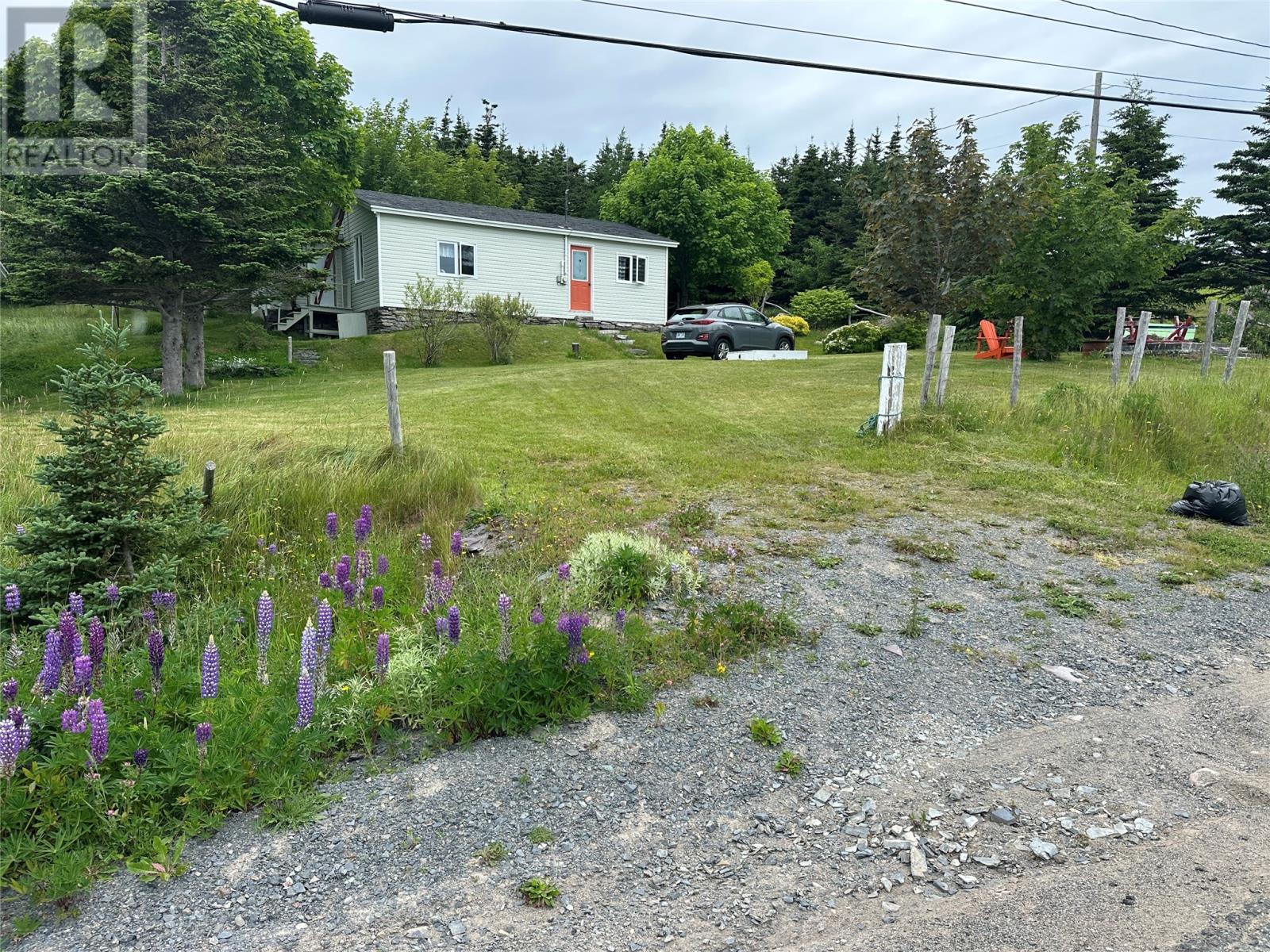 9 Main Highway Property Photo 6