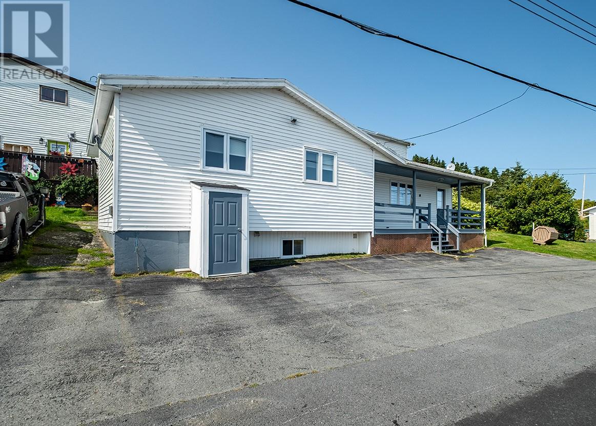 14 Freshwater Crescent Property Photo 2