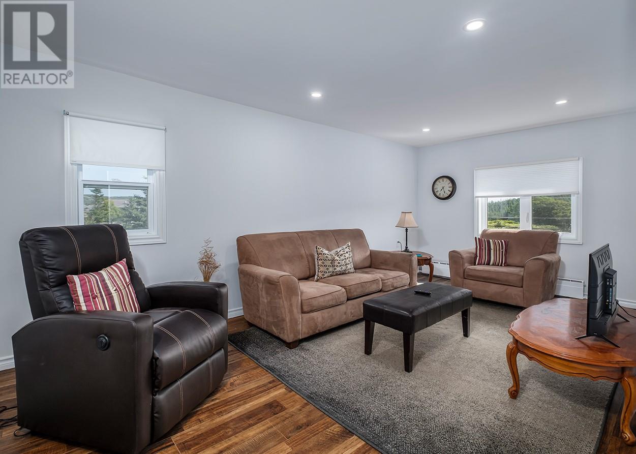 14 Freshwater Crescent Property Photo 11