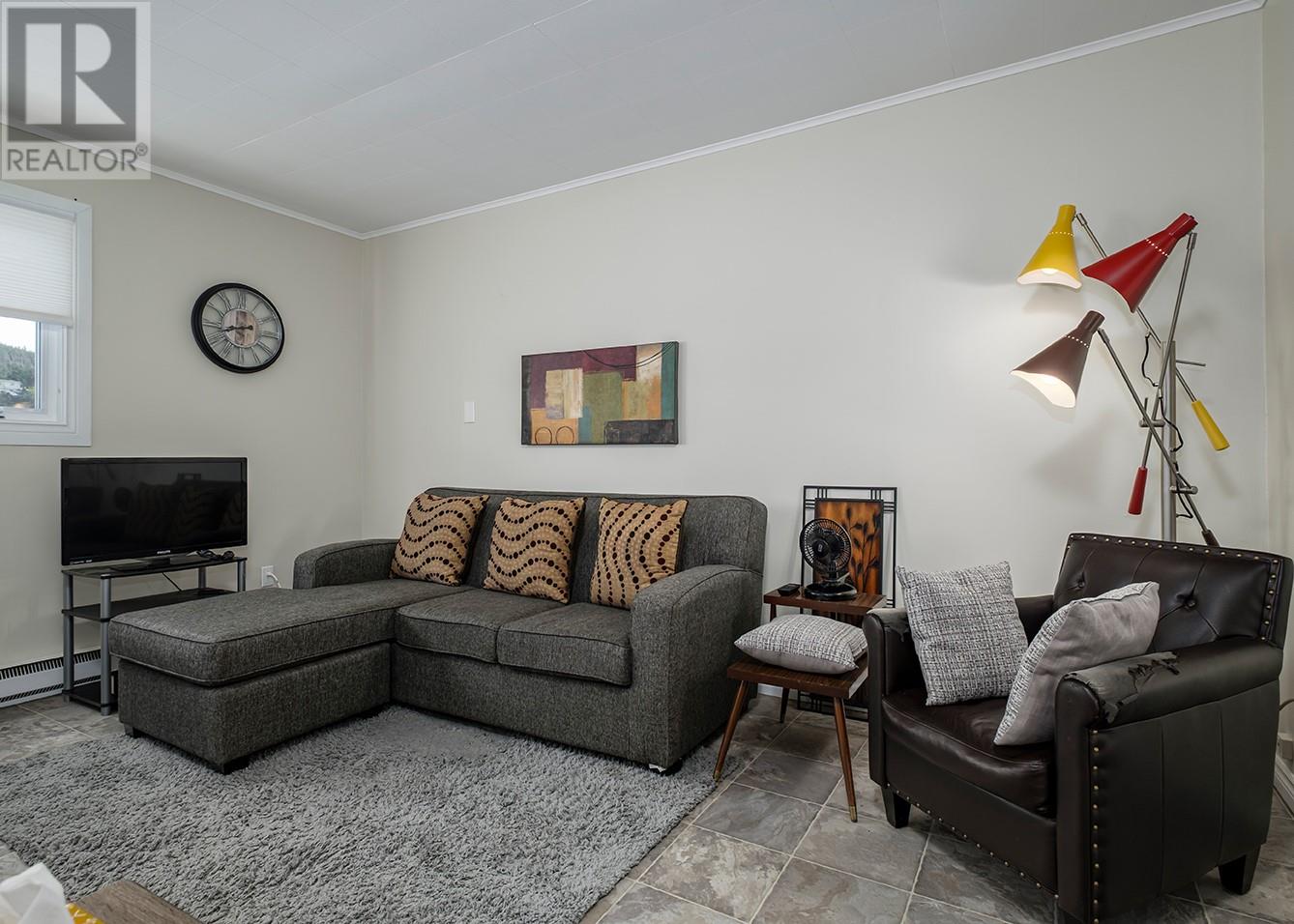 14 Freshwater Crescent Property Photo 32