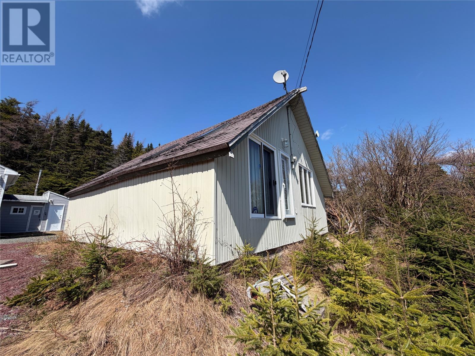16 Berry Road Property Photo 3
