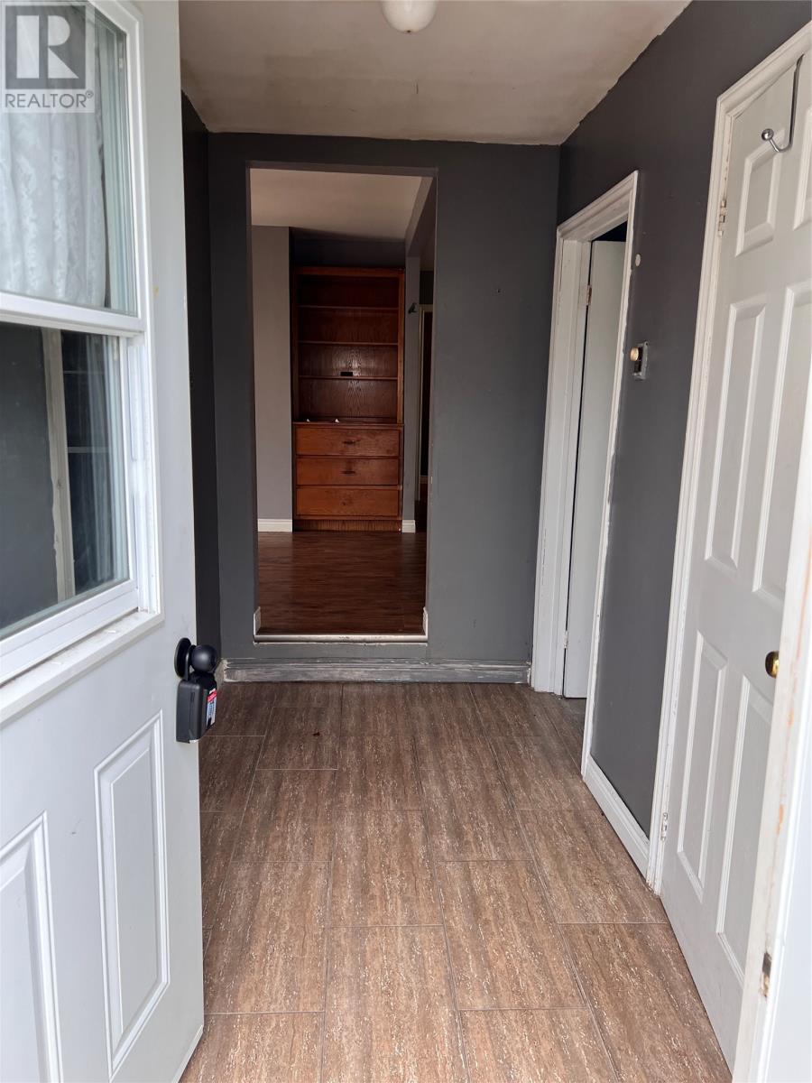4 Morley Drive Property Photo 2