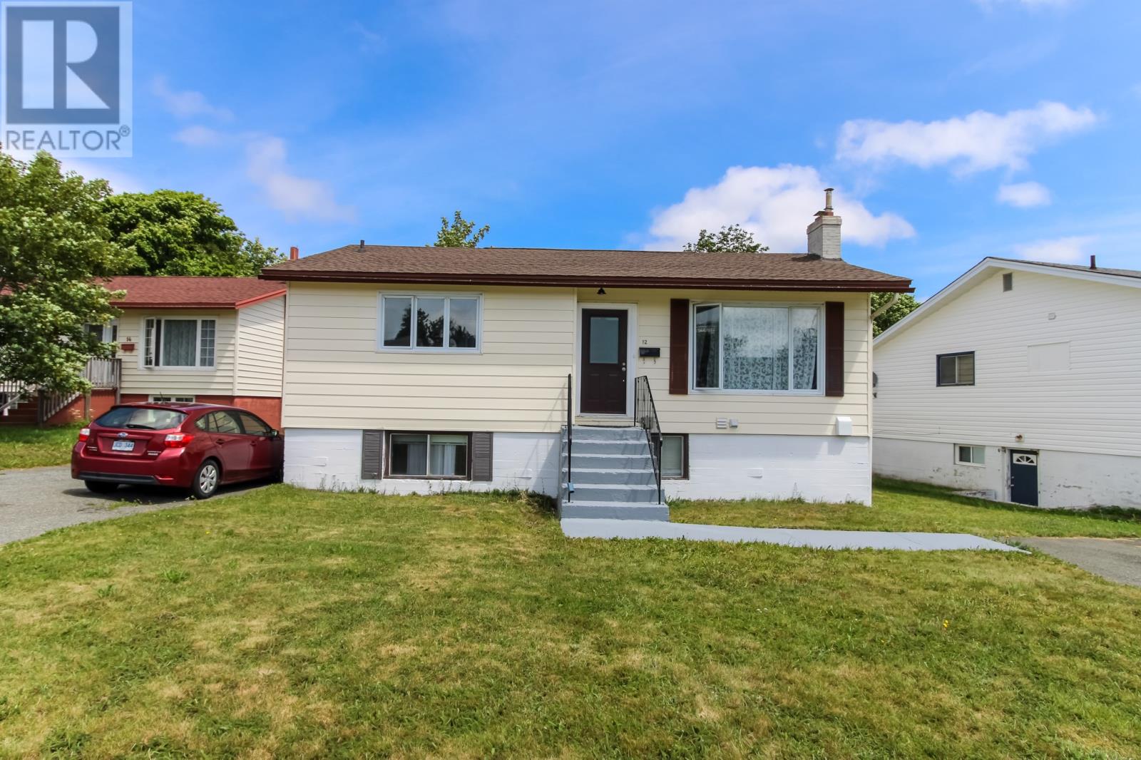 12 Pinsent Place