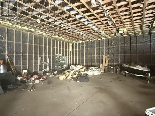 12 Hillcrest Road Property Photo 6