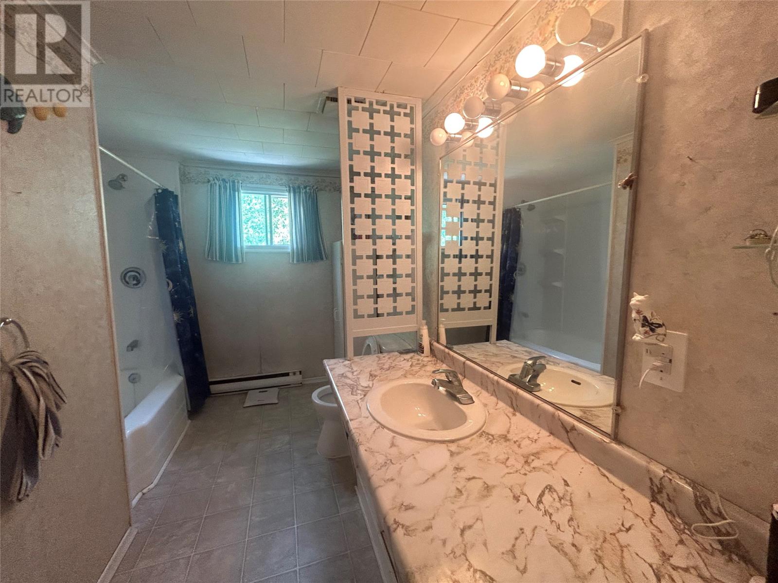 92 Memorial Drive Property Photo 22