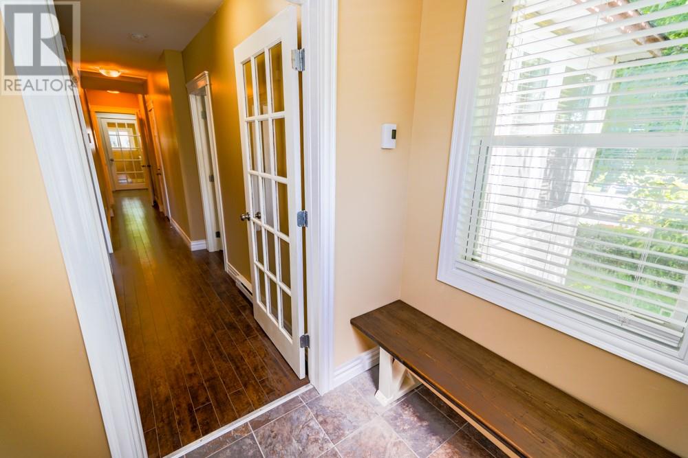 192 Elizabeth Avenue Property Photo 3