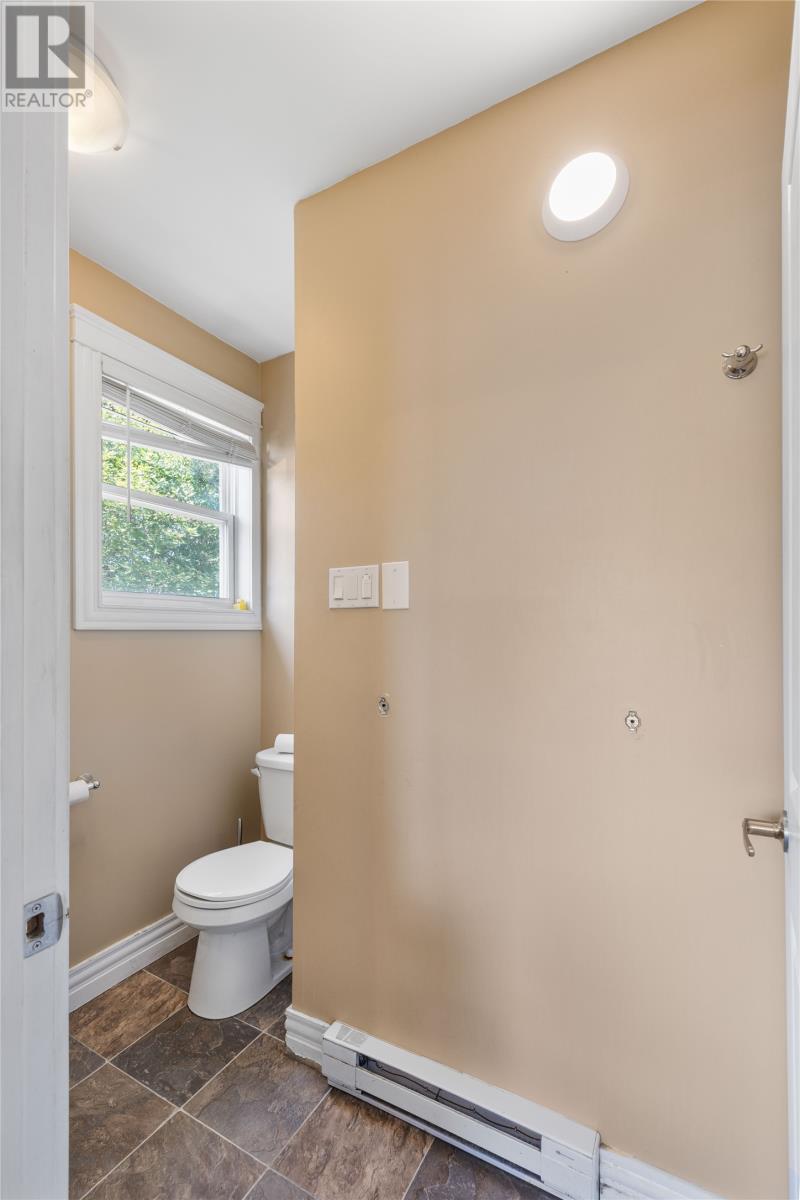 192 Elizabeth Avenue Property Photo 12