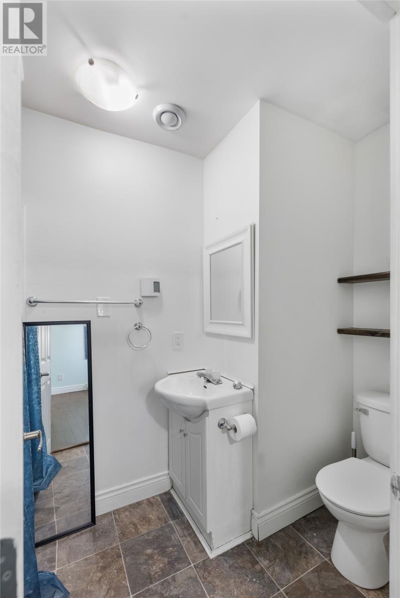 192 Elizabeth Avenue Property Photo 17